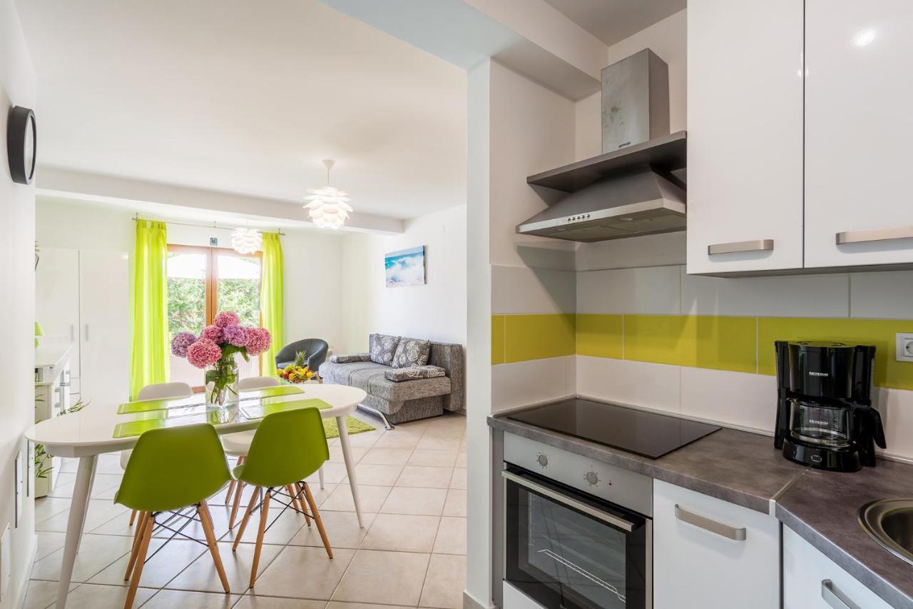 Downtown Apartments Dorian And Nadia Opatija Bagian luar foto
