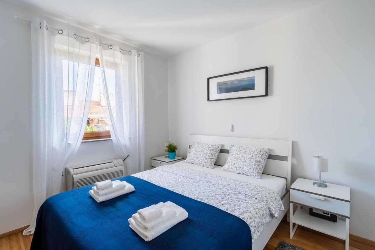 Downtown Apartments Dorian And Nadia Opatija Bagian luar foto