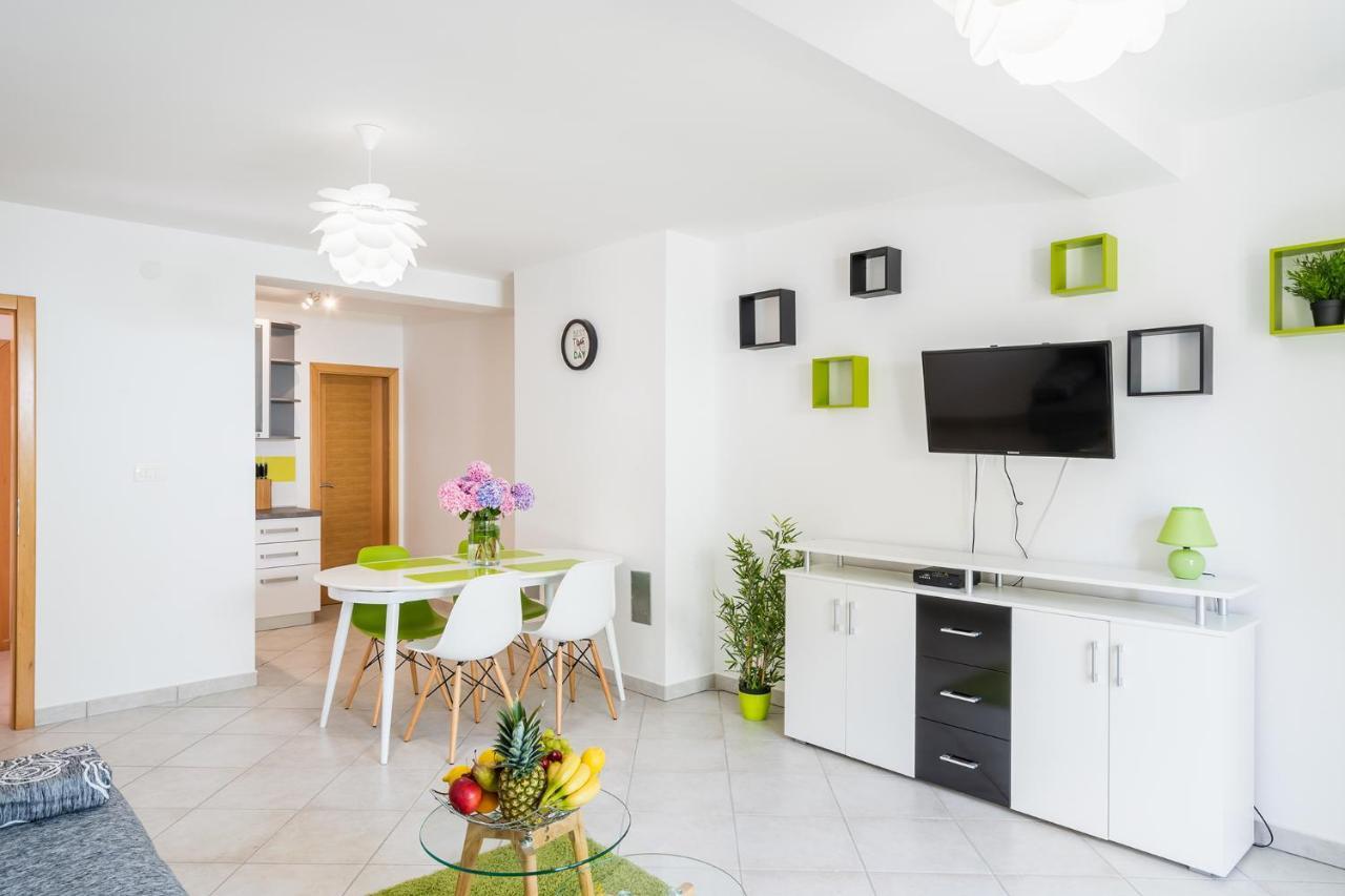 Downtown Apartments Dorian And Nadia Opatija Bagian luar foto